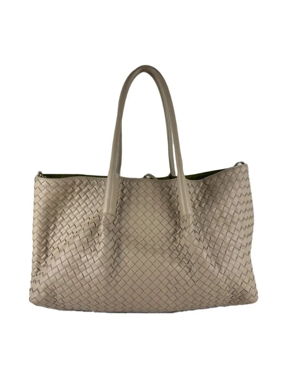 Bottega Veneta item status